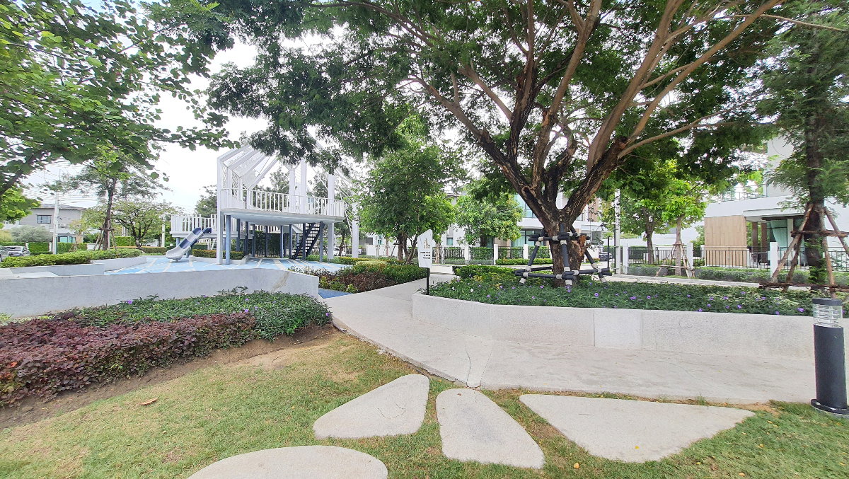 รูป ขายบ้านเดี่ยว 2 ชั้น สภาพใหม่ บางกอกบูเลอวาร์ด แจ้งวัฒนะ-ราชพฤกษ์ แปลงมุม พร้อมเข้าอยู่ เนื้อที่ 76.6 ตรว. 4 นอน 5น้ำ - รูปที่ 41/50