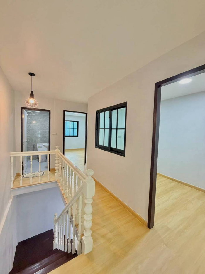 รูป MO.  บ้านหลังริม  รีโนเวทใหม่  ใกล้สะพานมหาเจษฎาฯ  หมู่บ้านธนพัฒนา ซอยนนทบุรี 8    ใกล้โรงพยาบาลพระนั่งเกล้า - รูปที่ 12/20