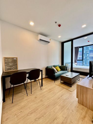 1-bed condo for rent, 32.3 sqm, XT PHAYATHAI