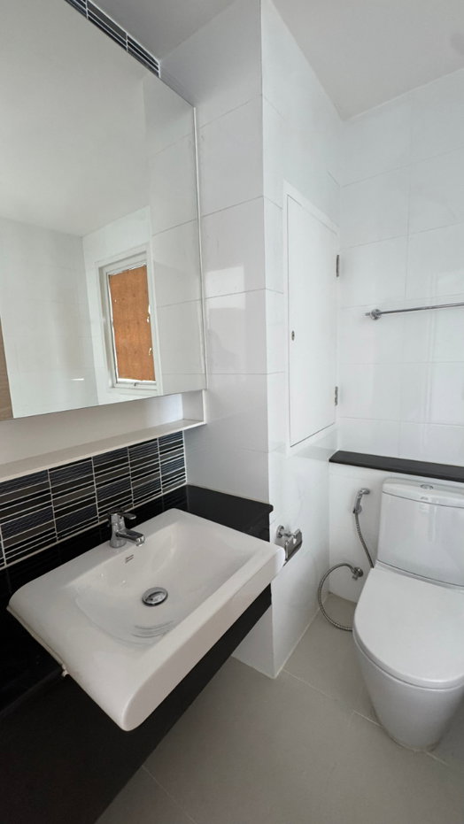 picture Code: 26KJ4458 for rent The Coast Condominium Bangna 🔥🔥 Line ID: @kjcondo (with @)🔥🔥 - 7/10