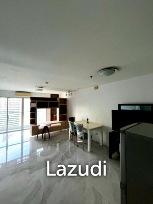 ขายคอนโด : 52 sqm high floor 1 bed condo at Silom Suite Bangkok