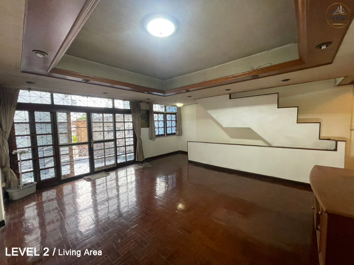 รูป 🏡 บ้านพักอาศัย 4 ชั้นใจกลาง ทองหล่อ 21 - รูปที่ 11/18