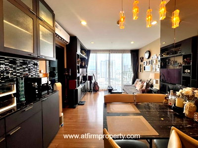 ขายคอนโด : [ขายห้อง 2BED] คอนโด เดอะทรี อินเตอร์เชนจ์ | 𝗧𝗛𝗘 𝗧𝗥𝗘𝗘 𝗜𝗡𝗧𝗘𝗥𝗖𝗛𝗔𝗡𝗚𝗘 ใกล้รถไฟฟ้า 2 สาย (MRT บางโพ และ MRT เตาปูน) Tel. ⁨089 645 2832⁩