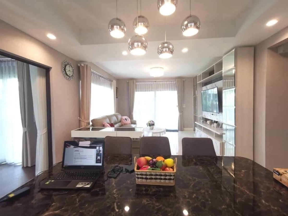 รูป บ้านเดี่ยว 4 ห้องนอนให้เช่า ใกล้เมกาบางนา - รูปที่ 5/15