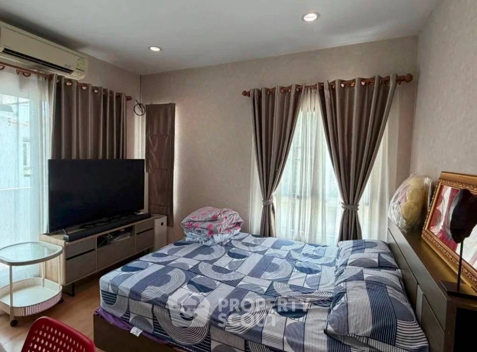 รูป บ้านสามห้องนอน The Plant Estique Pattanakarn 38 (ID 3215414) - รูปที่ 4/4