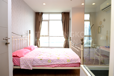 Condos for sale : Ideo Verve Ratchaprarop near Airport Rail Link Ratchaprarop Station Move-in Ready, Just Bring Your Stuff