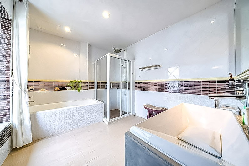 รูป High End House for Sale Thung Klom Tan Man 6 Bedrooms - รูปที่ 11/14