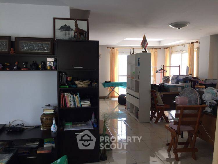 รูป ขายบ้าน 3 ห้องนอน 200 ตร.ม. บ้านคันทรีปาร์ค 3 ชลบุรี (ID 3207893) - รูปที่ 7/9