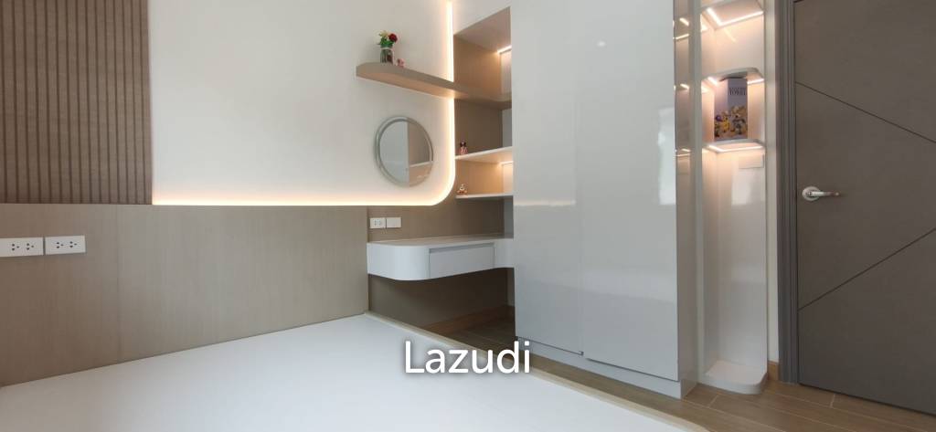 picture Luxurious Modern Contemporary 3-Bed Corner House - 21/31