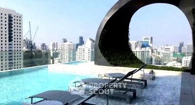 ขายคอนโด : ใกล้ MRT สุขุมวิท เพียง 200 ม. คอนโด 1 ห้องนอน The Edge Sukhumvit 23 (ID 3215867)