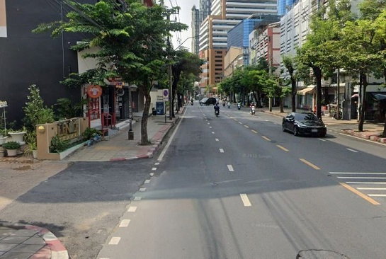 ขายที่ดินพร้อมสิ่งปลูกสร้าง สุขุมวิท 63 ใกล้ BTS เอกมัย เพียง 550 เมตร