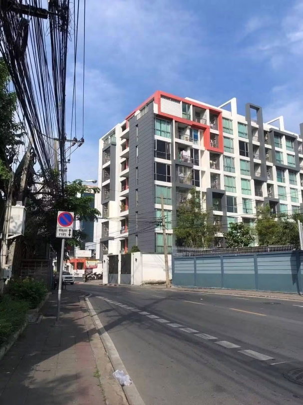 รูป City Room | ให้เช่า 12,000 บาท/เดือน ✨ ห้องกว้าง 37 ตร.ม. | ชั้น 4 🚇 เดินเพียง 200 ม. ถึง MRT สุทธิสาร! - รูปที่ 8/8
