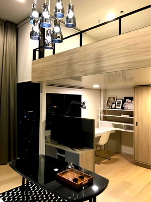 คอนโดให้เช่า : ให้เช่าคอนโด     Chewathai Residence, Asoke__Duplex 1 ห้องนอน (39 ตรม.)