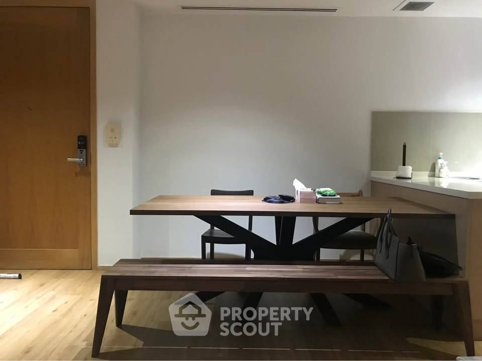รูป คอนโด 2 ห้องนอน The Empire Place ใกล้ BTS Saint Louis (ID 2497013) - รูปที่ 2/13