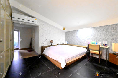 Condos for sale : Premier Condominium near BTS Phrom Phong