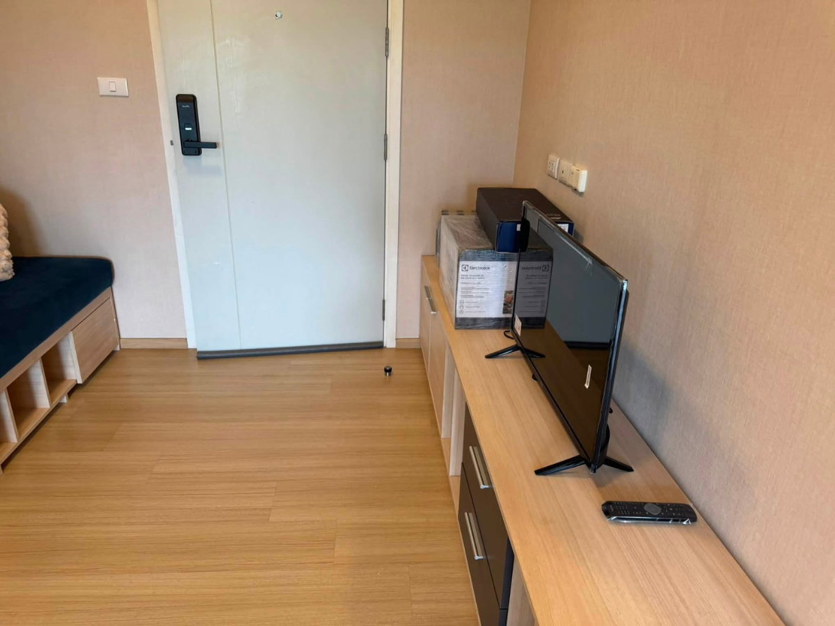 รูป 🏡✨ 𝗣𝗟𝗨𝗠 𝗖𝗢𝗡𝗗𝗢 𝗥𝗔𝗡𝗚𝗦𝗜𝗧 𝗔𝗟𝗜𝗩𝗘 𝟮 | ห้องแต่งใหม่ | เฟอร์ครบ | ใกล้ ม.กรุงเทพ - รูปที่ 3/7