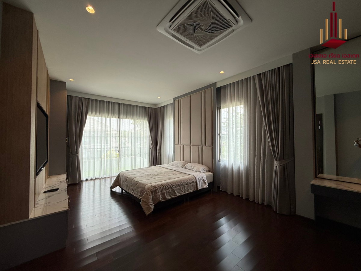 picture ✨ For Rent: Perfect Masterpiece sukhumvit 77✨ 💰 Only 300,000 THB/month - 2/5