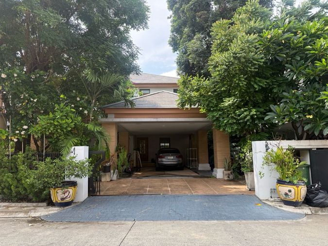ให้เช่าบ้านเดี่ยว 4 ห้องนอน 452 ตร.ม. 113 ตร.ว. นาราสิริ พัฒนาการ - ศรีนครินทร์