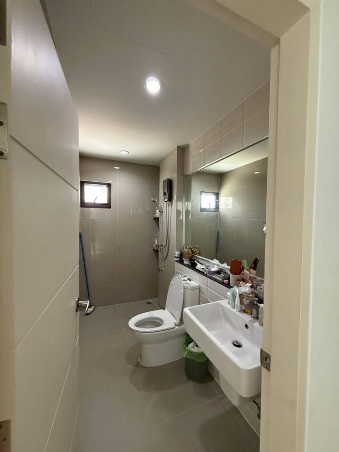 รูป P0881/[ขายด่วน!] บ้านแฝด Aura Luxe รามคำแหง 94 (โซนพรีเมียมที่สุด) - รูปที่ 5/10