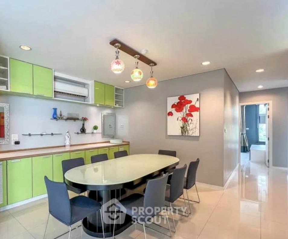 picture Spacious 4-BR 202 Sqm At Kamala Regent Condominium (ID 3210862) - 2/5