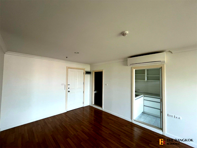 Condos for sale : More Relaxation with Condo Near MRT Lumpini Park Rama 9-Ratchada