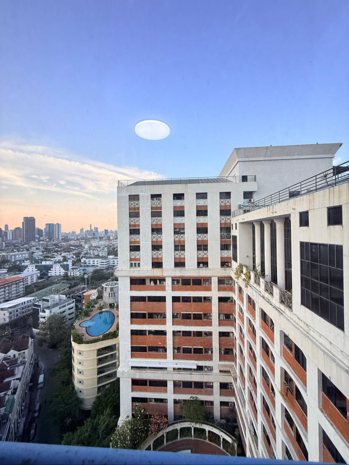 รูป ขายคอนโดพร้อมเฟอร์นิเจอร์ 2 ห้องนอน 2 ห้องน้ำ  - รูปที่ 16/17