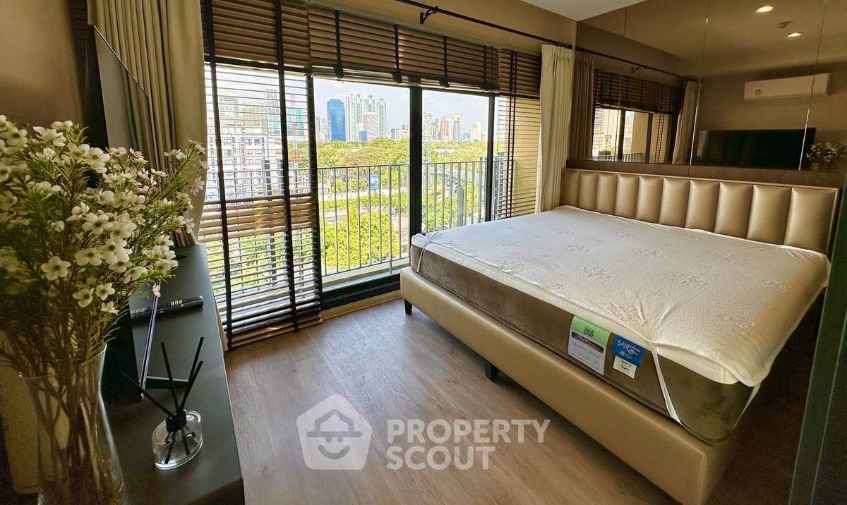 รูป คอนโด 1 ห้องนอน 65 ตร.ม. Noble Above Wireless-Ruamrudee ใกล้ BTS นานา (ID 3214125) - รูปที่ 2/6