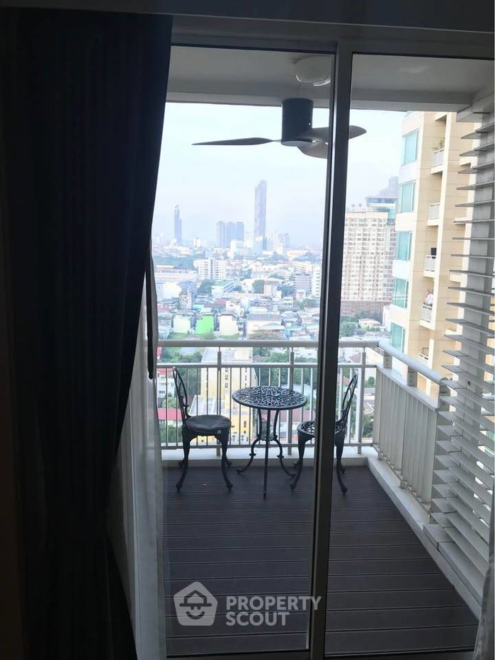 รูป คอนโด 2 ห้องนอน The Empire Place ใกล้ BTS Saint Louis (ID 2497013) - รูปที่ 10/13