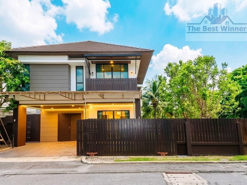 Houses for rent :  🚩⭐🍀 Beautiful corner house for rent at Lake View Park Village, Bangna-Ram 2 area. Newly renovated ready to move in.🧳🎒
