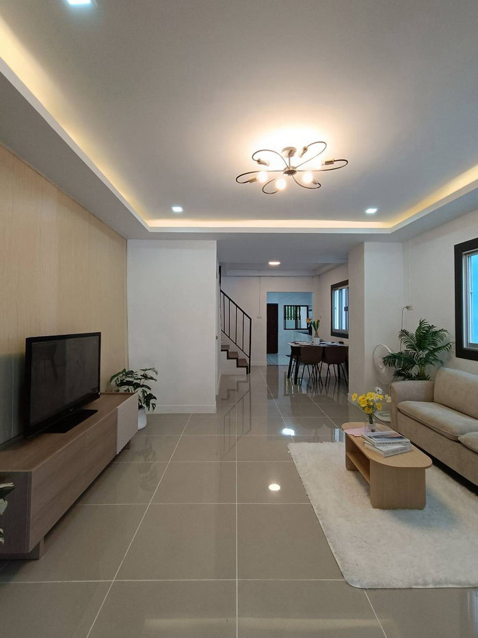 รูป บ้านเดี่ยวไซน์เล็ก รีโนเวทใหม่ พร้อมเข้าอยู่ ม.อมรทรัพย์ ถนนอยู่วิทยา 20 หนองจอก แต่งสวยมาก กว้าง น่าอยู่ - รูปที่ 3/18