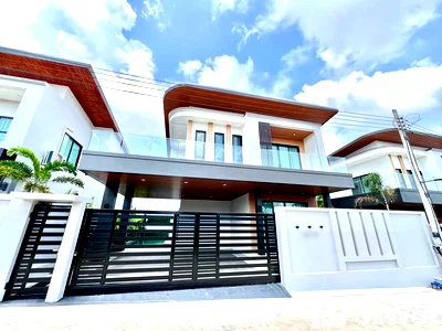 บ้านเดี่ยว สุราษฎร์ธานี : ขาย วิลล่า 4 ห้องนอน ใน บ่อผุด, สุราษฎร์ธานี 6690549