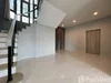 listing thumbnail image 32