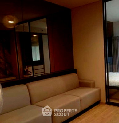 Condos for sale : 200m To BTS Wongwian Yai | 1-BR Ideo Sathorn-Wongwian Yai (ID 3216989)