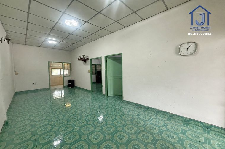 2-bed townhouse for sale, 90 sqm, 30 sq wah, Tho Rung Soi Nawamin 111