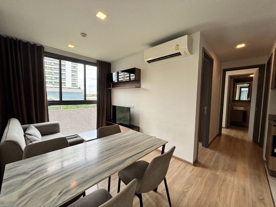 รูป 🌿 ฟีลรีสอร์ทใจกลางเมือง! Taka Haus เอกมัย | 2นอน2น้ำ แต่งครบได้ทีวี2เครื่อง✨ 30,000.-/ด. (เฉพาะคนไทย) | ว่างพร้อมนัดชมห้องฟรี ทักด่วน!⚡ - รูปที่ 7/13