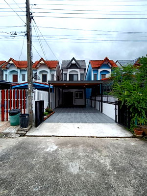 บ้านเดี่ยว วิทยาลัยการอาชีพกาญจนาภิเษกหนองจอก : บ้านเดี่ยวไซน์เล็ก รีโนเวทใหม่ พร้อมเข้าอยู่ ม.อมรทรัพย์ ถนนอยู่วิทยา 20 หนองจอก แต่งสวยมาก กว้าง น่าอยู่