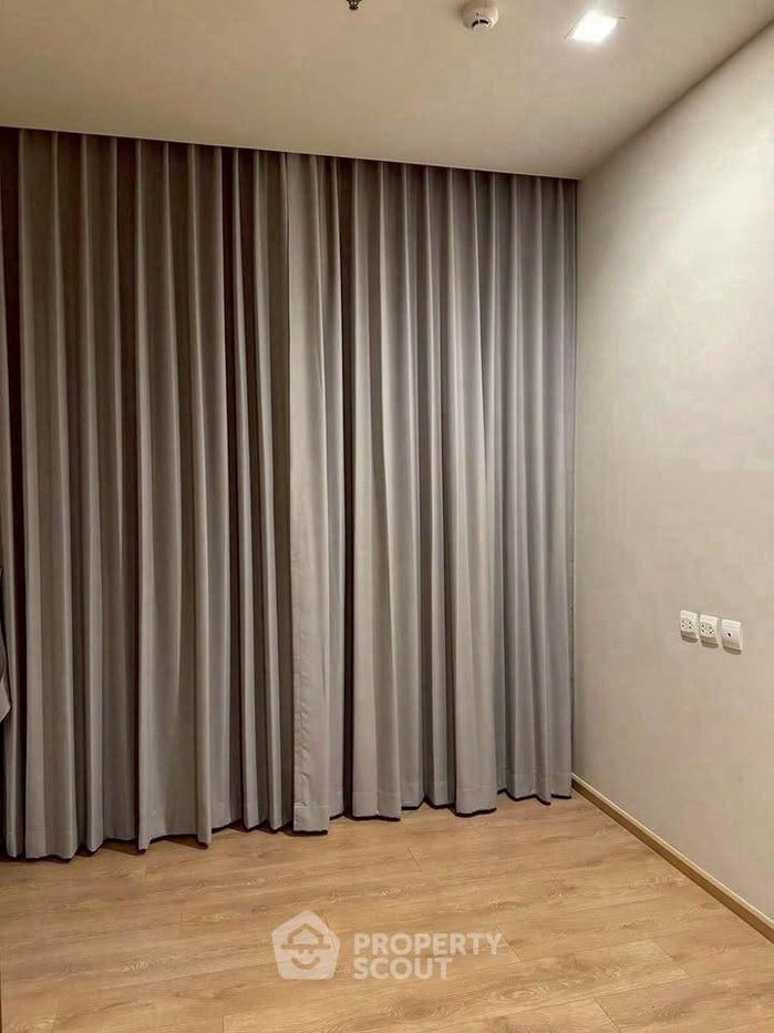 รูป คอนโด 2 ห้องนอน ขาย Noble Around Sukhumvit 33 ใกล้ BTS พร้อมพงษ์ (ID 3219280) - รูปที่ 9/13