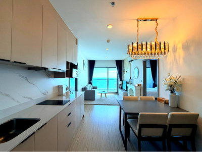 Condos for sale : For sale : The Symphony  2 bedrooms (32nd floor)