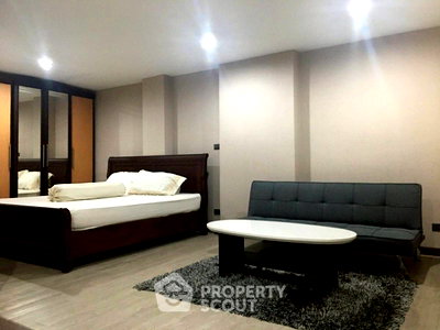 Condos for rent : 1-BR Condo at The Prime Suites Condominium near BTS Asok (ID 2229487)