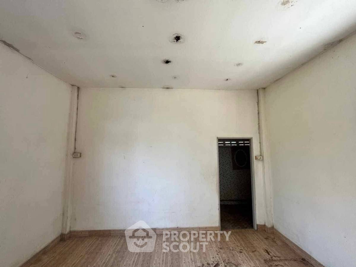 รูป ขายที่ดินในพัทยาตะวันออก หนองปรือ บางละมุง ชลบุรี (ID 3205380) - รูปที่ 4/7