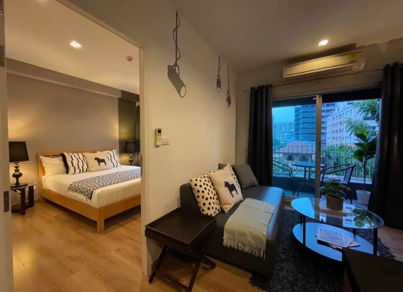 รูป For Sale Condo  The Seed Musee Sukhumvit 26 Fully Furnished  (S15-0235) - รูปที่ 1/9