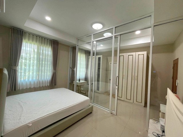 รูป บ้านเช่าหรู บ้านเดี่ยวหลังใหญ่แปลงมุม 1ไร่ อยู่ถนน สุขาภิบาล5 เพิ่มสิน ใกล้ทางด่วนทางพิเศษฉลองรัช - รูปที่ 13/20