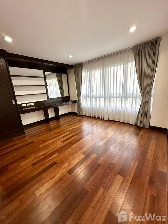 รูป บ้านเดี่ยว 3 ชั้น ปรับปรุงใหม่ พร้อมเข้าอยู่ 6697238 - รูปที่ 14/16