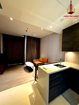 Condos for sale : ✨ For Sale : The Esse Asoke  Condo ✨  💰 Only 8,800,000 THB