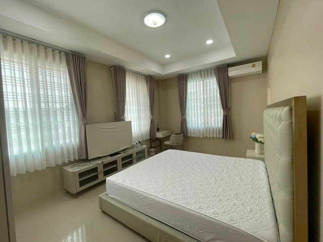 รูป บ้านเช่าหรู บ้านเดี่ยวหลังใหญ่แปลงมุม 1ไร่ อยู่ถนน สุขาภิบาล5 เพิ่มสิน ใกล้ทางด่วนทางพิเศษฉลองรัช - รูปที่ 15/20