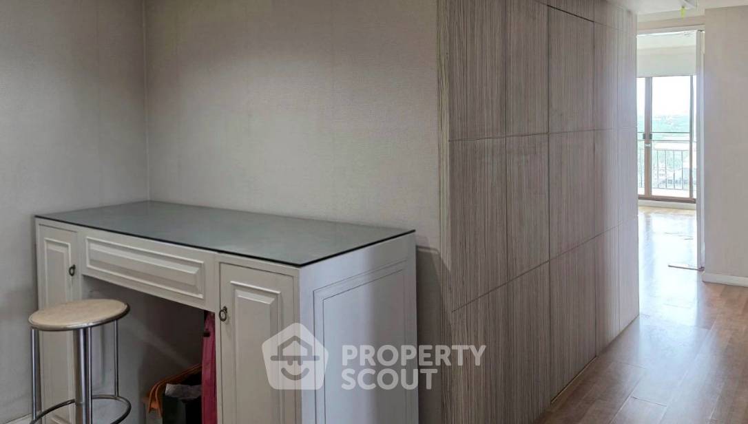 รูป คอนโด 2 ห้องนอน ขาย Lumpini Place Narathiwat-Chaopraya ขนาด 94 ตร.ม. (ID 3217079) - รูปที่ 4/9
