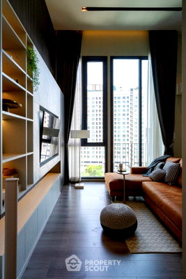 Condos for sale : 2-BR Condo At The Reserve Phahol-Pradipat Near BTS Saphan Khwai (ID 3205370)