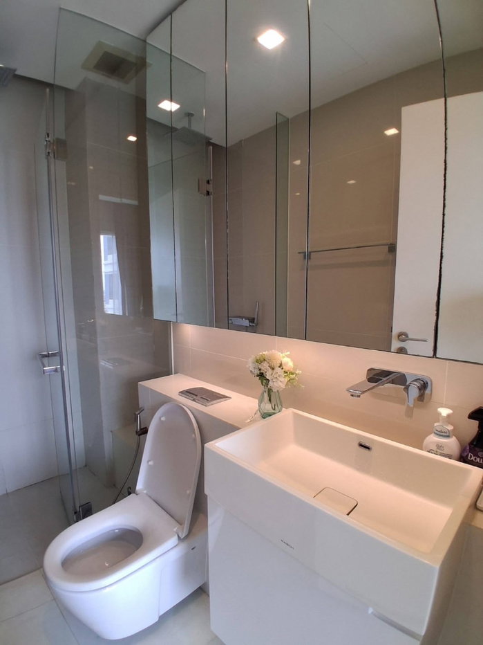 รูป คอนโดThe saint residence 30ตรม ใกล้mrt พหล300ม. มีเครื่องซักผ้า Google smart TV โซฟาเบดขนาดใหญ่ปรับนอนได้   - รูปที่ 13/13