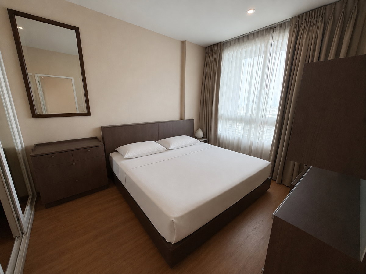ห้องสวย ราคาพิเศษ ให้เช่า Villa ราชเทวี เฟอร์นิเจอร์และเครื่องใช้ไฟฟ้าครบ พร้อมเข้าอยู่