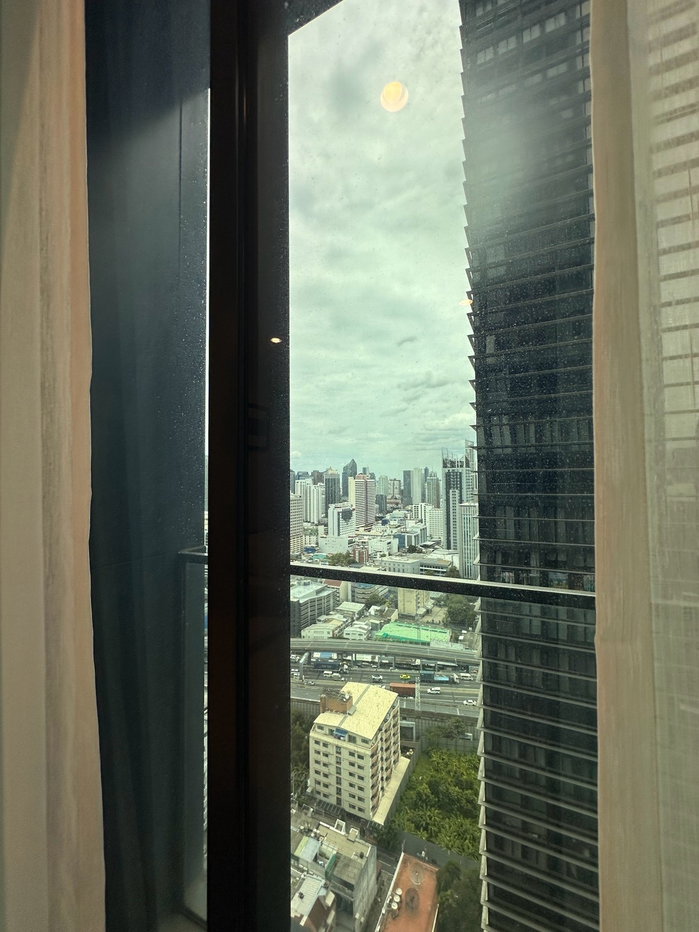 รูป 🛋️💗Noble Ploenchit💗มีลิฟท์ส่วนตัว🛋️  ห้องมุม วิวสวย 2 ห้องนอน 100 ตร.ม เฟอร์นิเจอร์ครบพร้อมอยู่🔥🔥 ID LINE: @471ovhib 📲 - รูปที่ 29/54